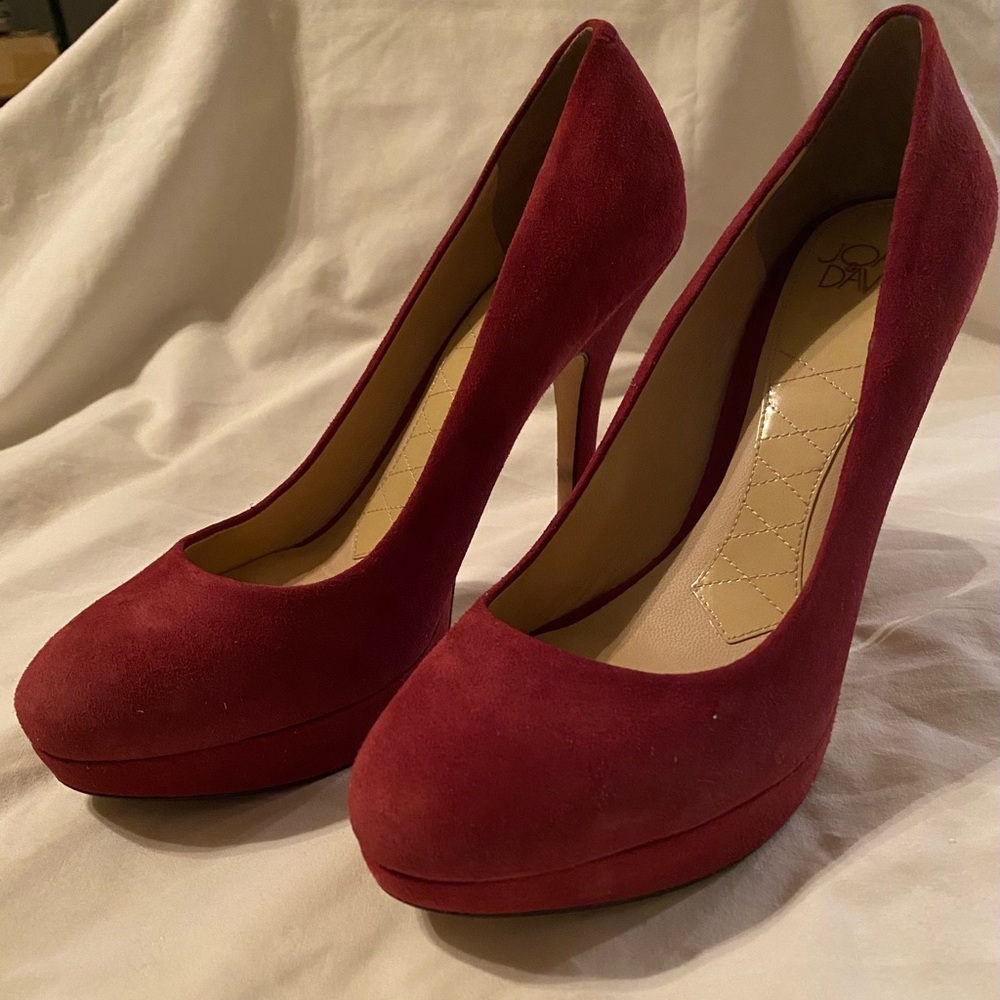 Joan & David Wine Colored Suede Pumps